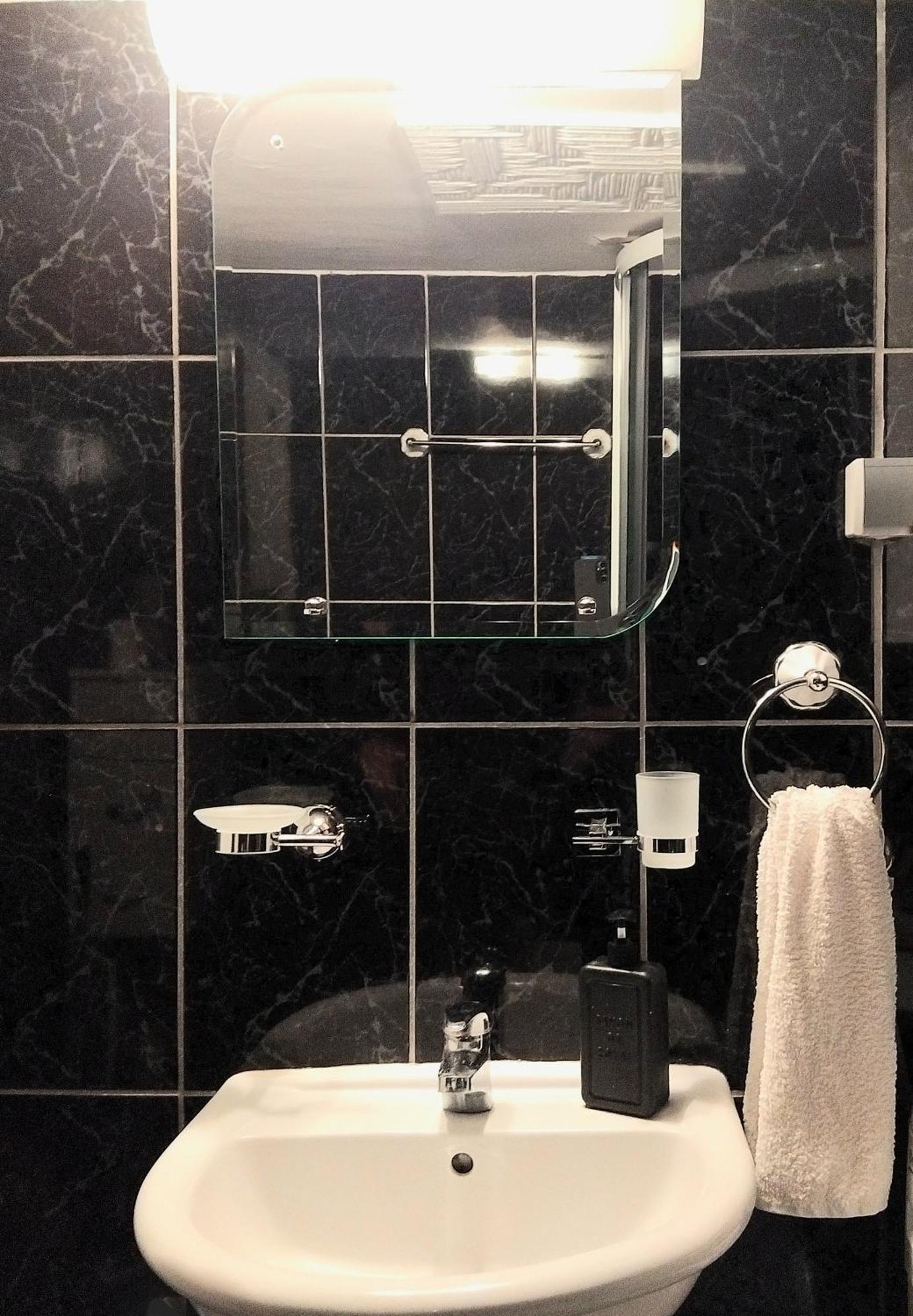 B&L Chic Apartment Skaljari ภายนอก รูปภาพ